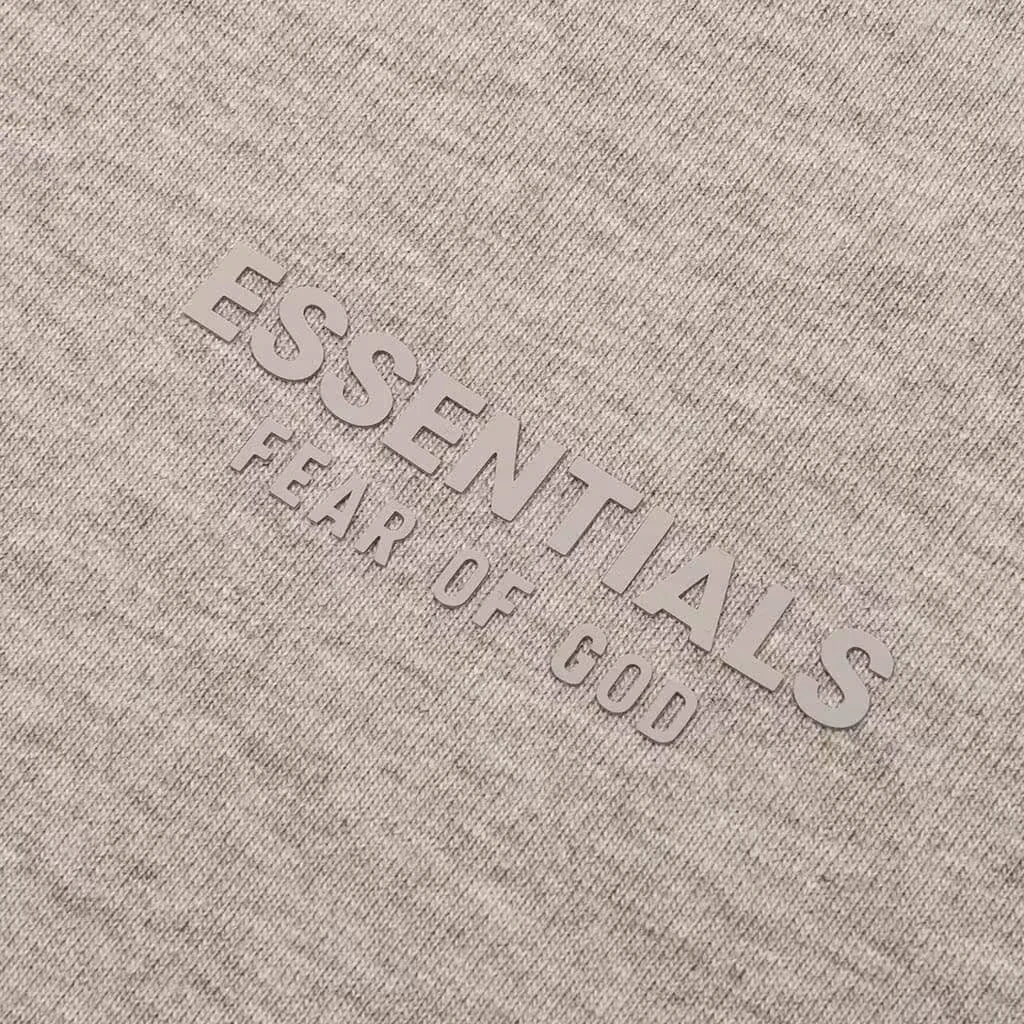 Essential-Tee—Core-Heather-125BT232004F—10-18-23—Feature–KN-3