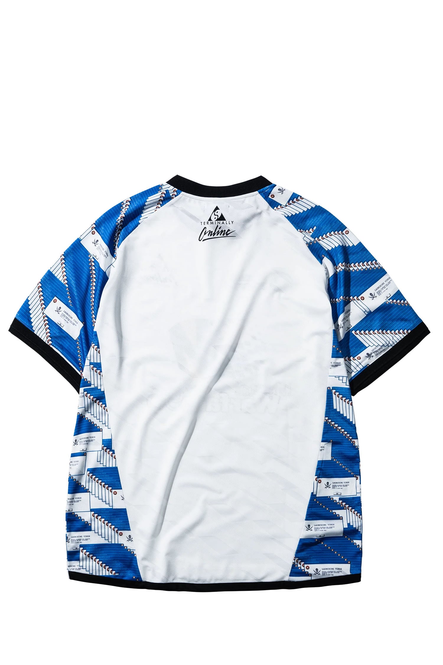 Camiseta Market Terminally Online Soccer Blanco
